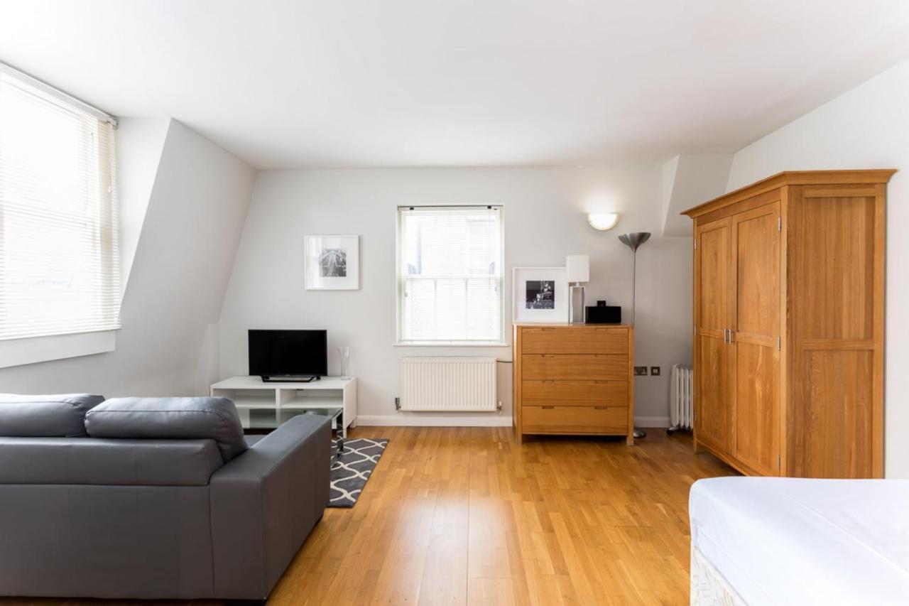 Groveland Court Apartment 1 ลอนดอน ภายนอก รูปภาพ