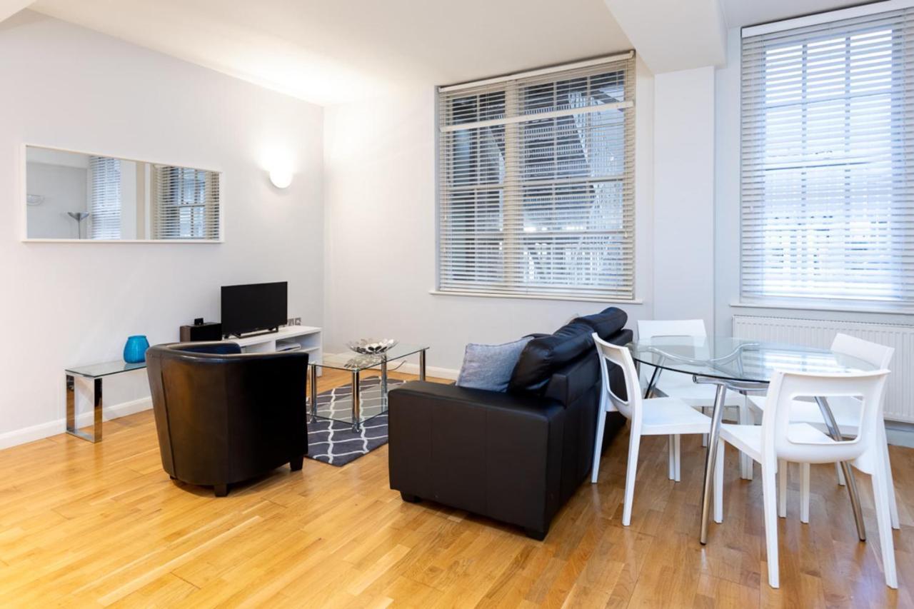 Groveland Court Apartment 1 ลอนดอน ภายนอก รูปภาพ