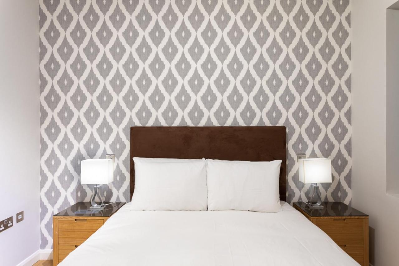Groveland Court Apartment 1 ลอนดอน ภายนอก รูปภาพ